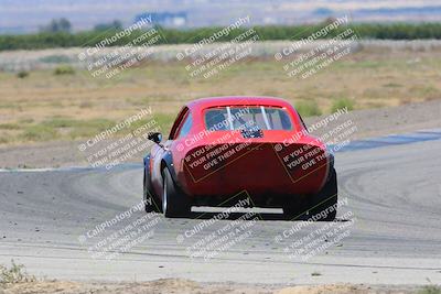 media/Jun-05-2022-CalClub SCCA (Sun) [[19e9bfb4bf]]/Group 1/Race/